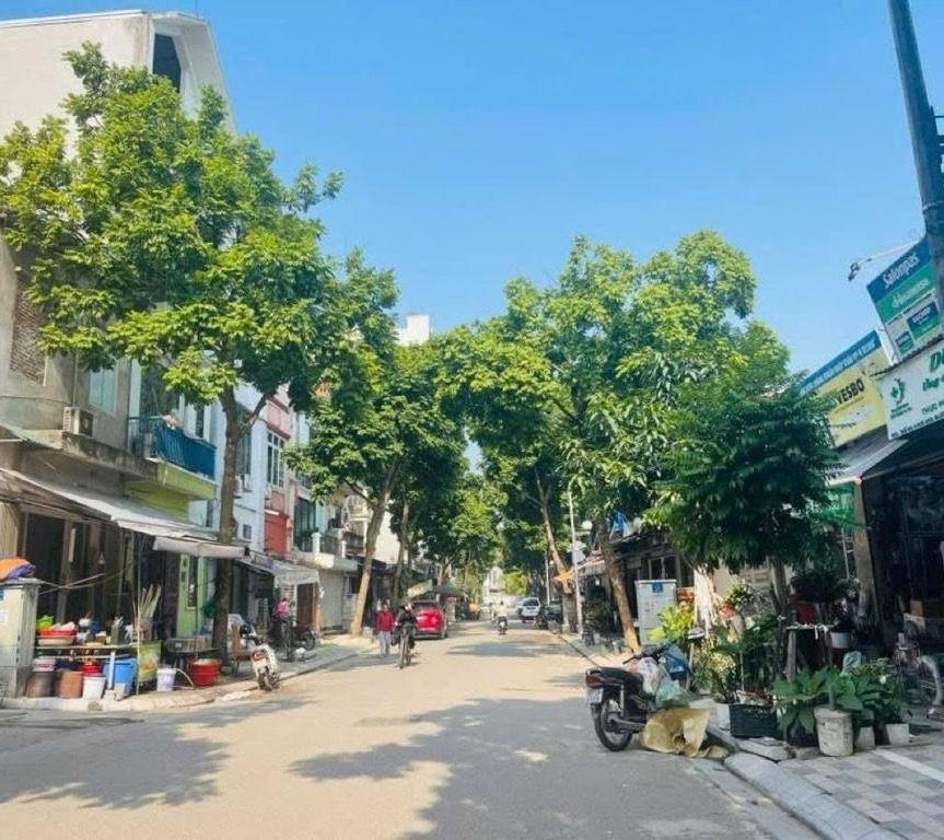 BÁN ĐẤT - TÂY HỒ - DT 50M - GIÁ 9,9 TỶ